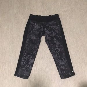 Cropped work out pants